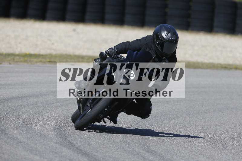 /01 02.04.2026 MAZ ADR/Gruppe gelb Gruppe gruen/12